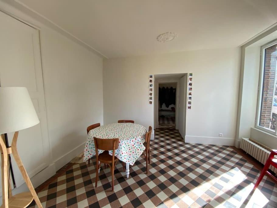 Maison Leocha Sablons-sur-Huisne エクステリア 写真
